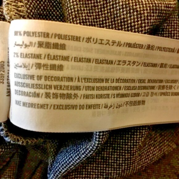 Hollister Plaid Cropped Mock Button-up - Picture 11 of 11